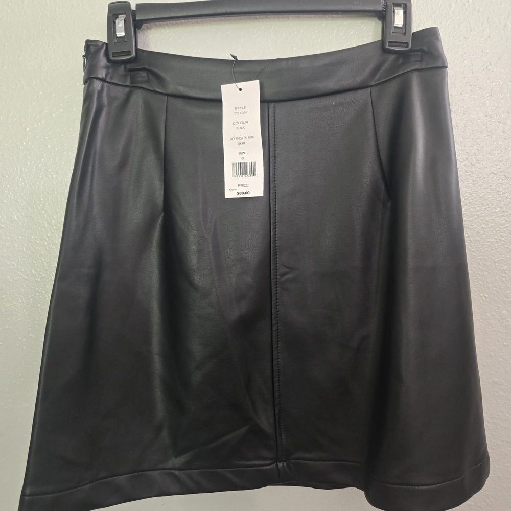 100% Soft Leather Mini Skirt